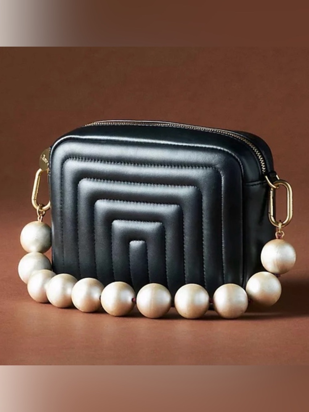 Clare V Jumbo Pearl Shortie Strap - like new condition
